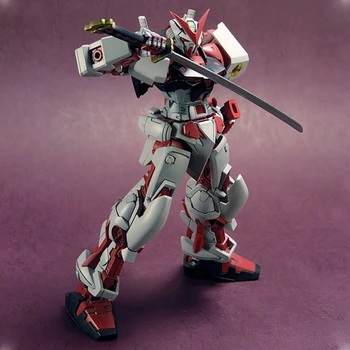 Anime Gunpla Igračke MG 1/100 Red Seed Astray Prikupiti Lik Dvostruki Mač Borbeni Robot Brinquedo Menino u Prilogu Nosač